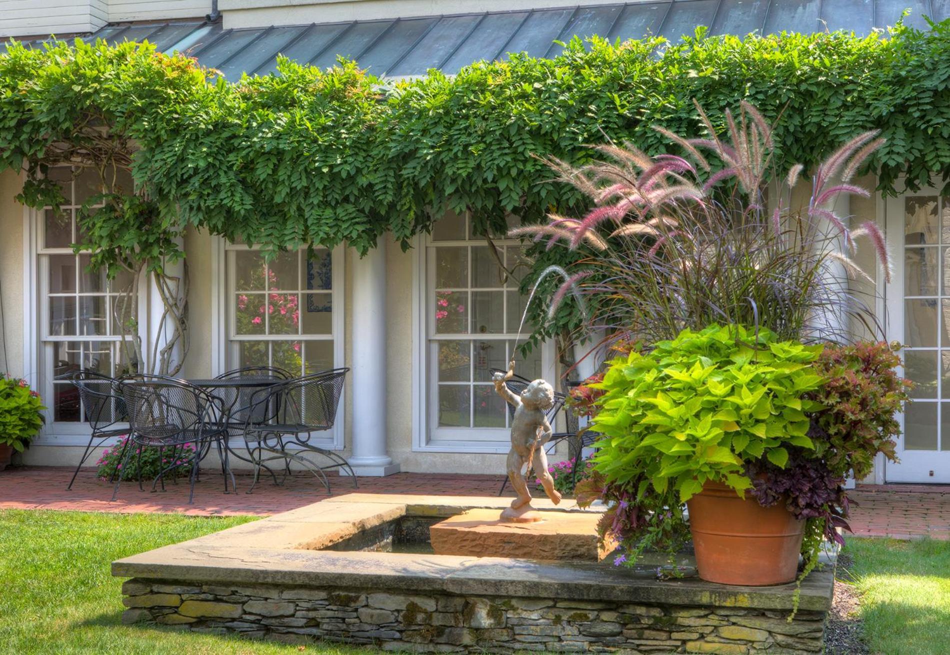 Francis Malbone House Bed & Breakfast นิวพอร์ต ภายนอก รูปภาพ