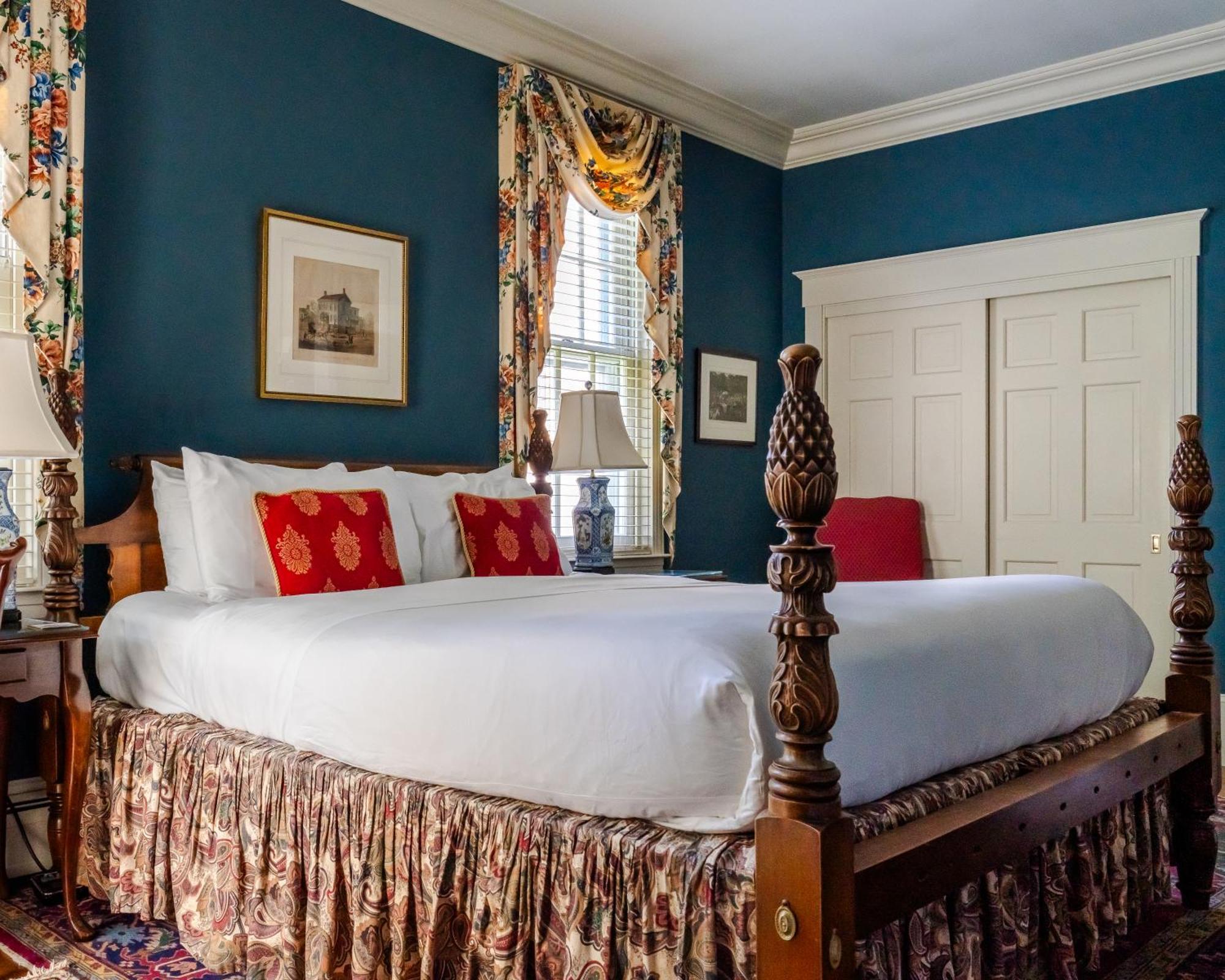 Francis Malbone House Bed & Breakfast นิวพอร์ต ภายนอก รูปภาพ