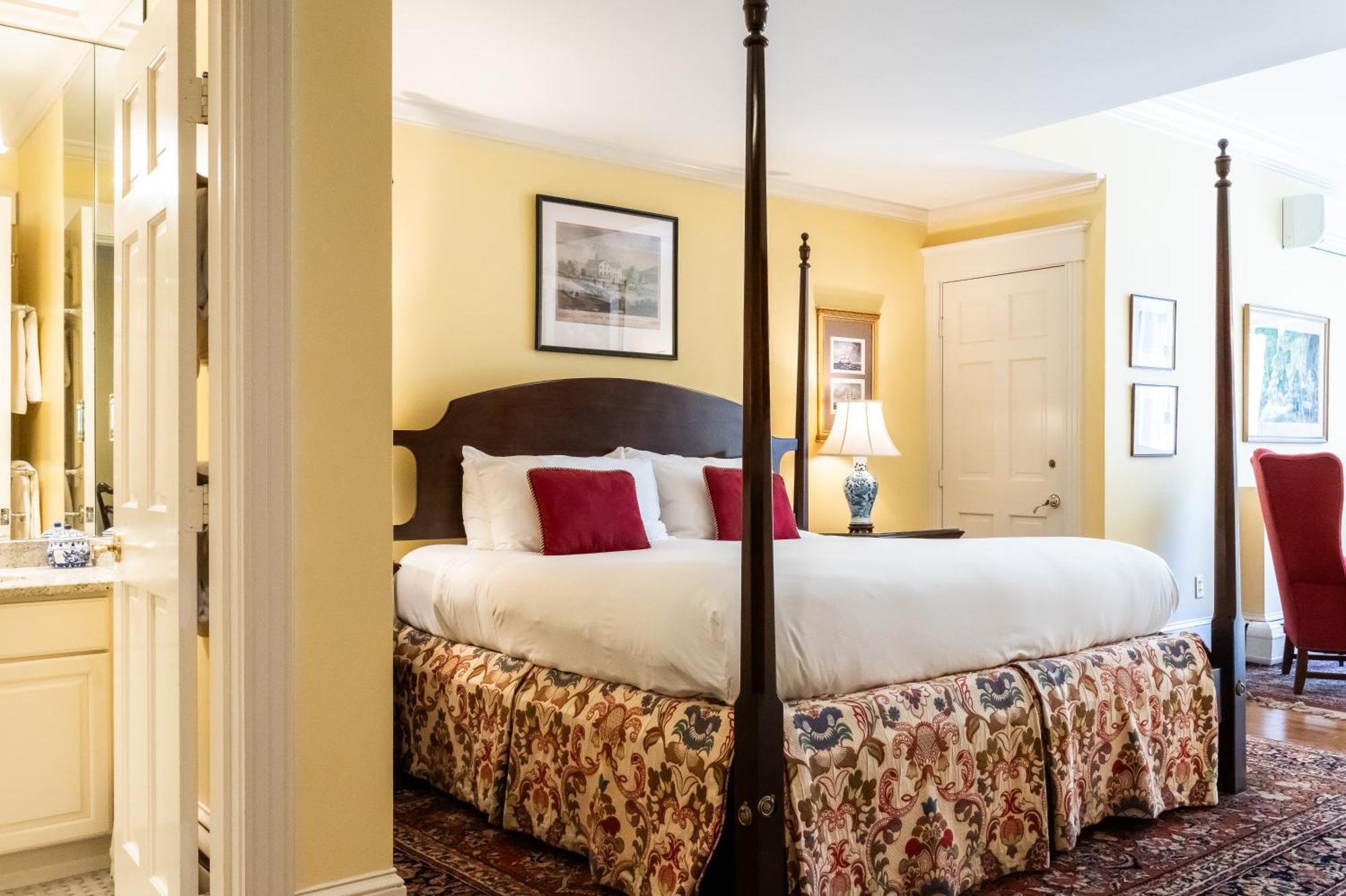 Francis Malbone House Bed & Breakfast นิวพอร์ต ภายนอก รูปภาพ