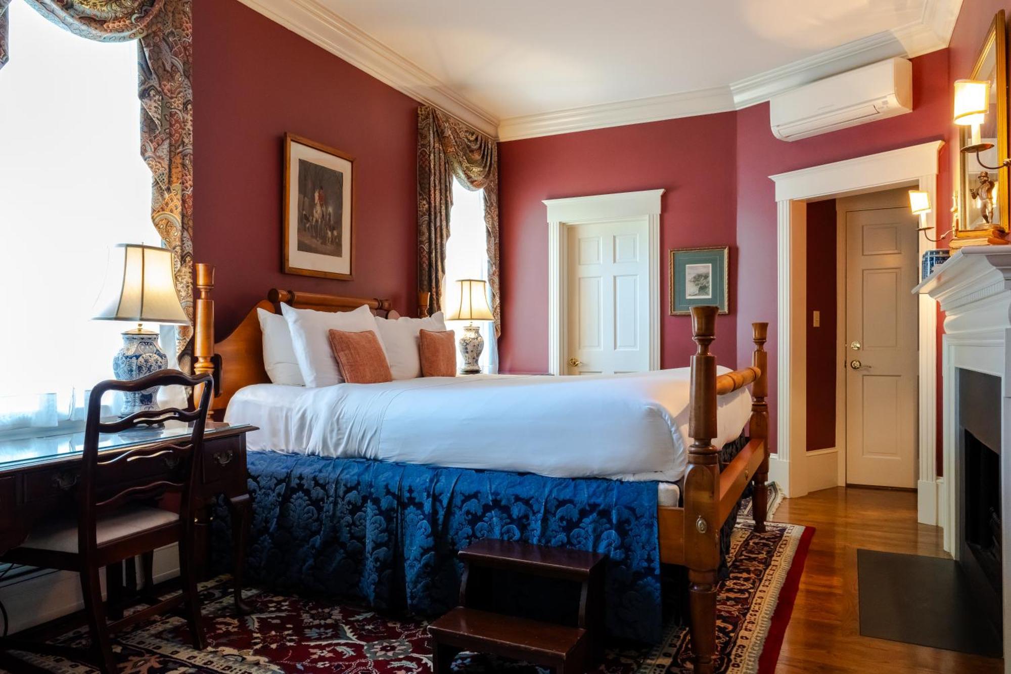 Francis Malbone House Bed & Breakfast นิวพอร์ต ภายนอก รูปภาพ